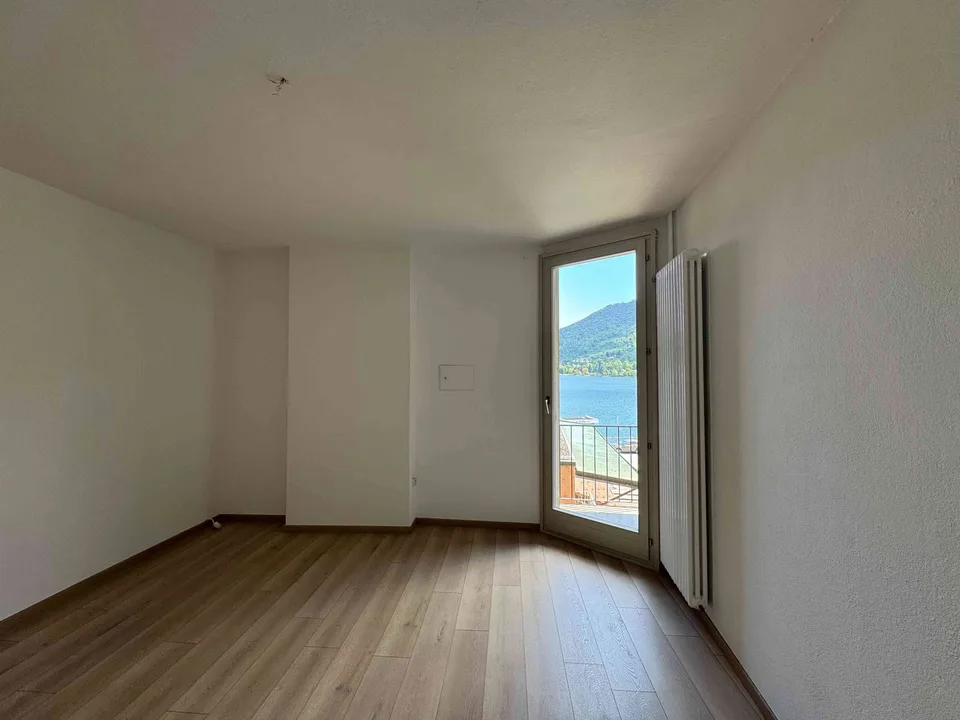 Appartamento 4.5 locali vista lago a Ponte Tresa