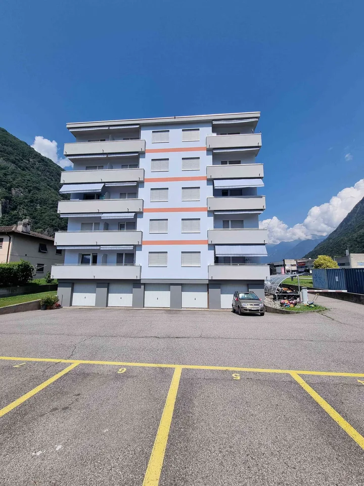 Castione 2.5 locali in affitto