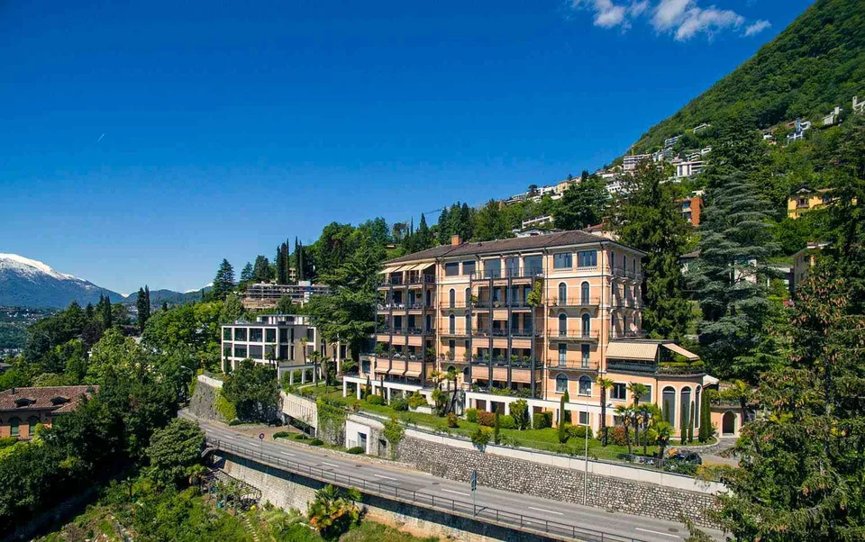 RUVIGLIANA - esclusivo appartamento con vista lago