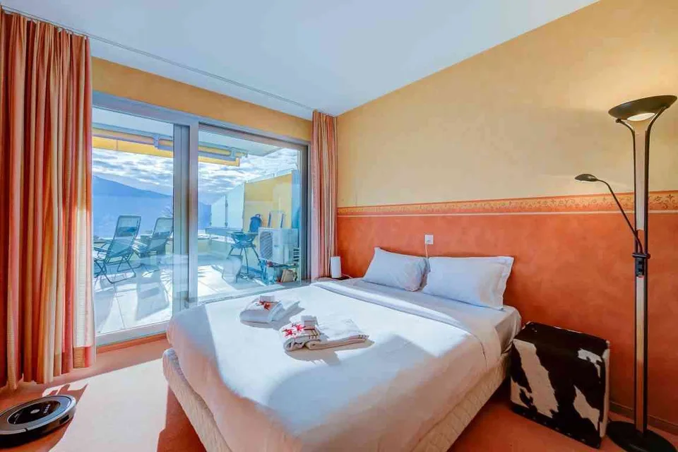Appartement de vacances avec terrasse, barbecue et piscine chauffée