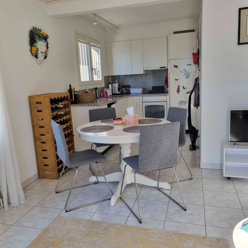 Ferienwohnung 3,5 Zimmer WG mit Top Aussicht 180° auf See und Berge