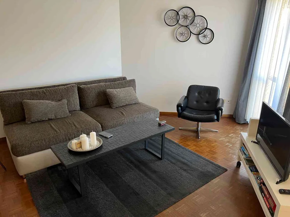 Fantastic location at Lago Maggiore and across from Lido SPA