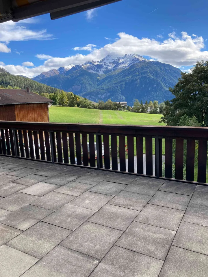 Wohlfühl 4 1/2 Zimmer-Ferienwohnung in Dauermiete