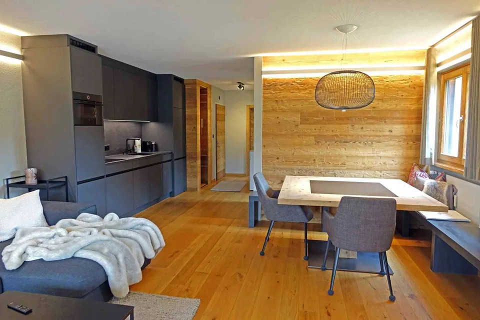 Moderne 3.5 Zi Whg mit Bergpanorama in St.Moritz