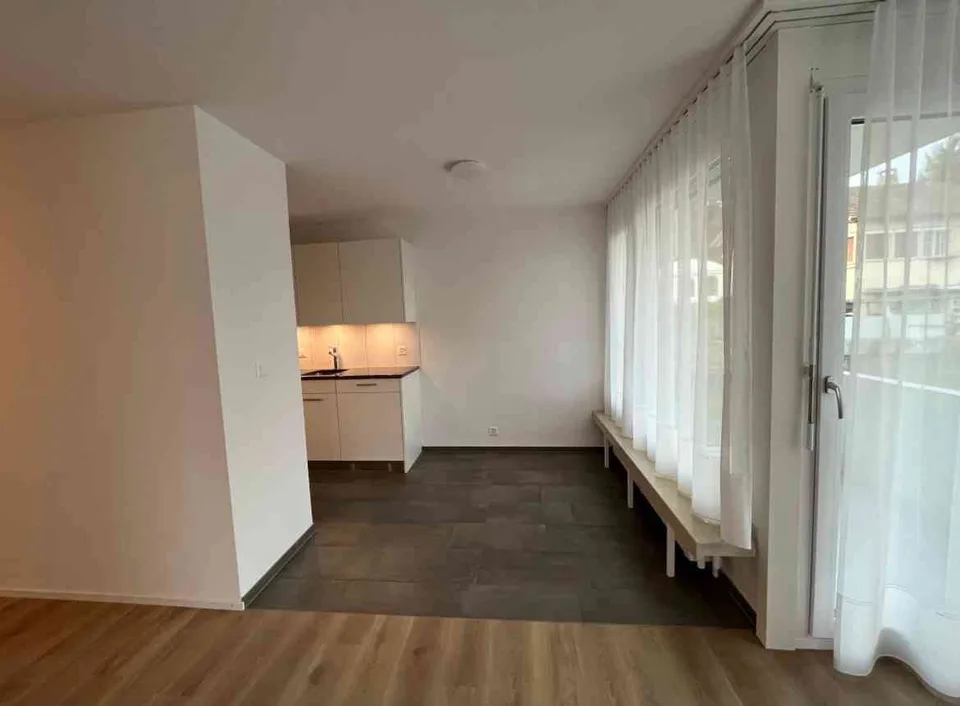 Moderne 3-Zimmerwohnung in Einigen