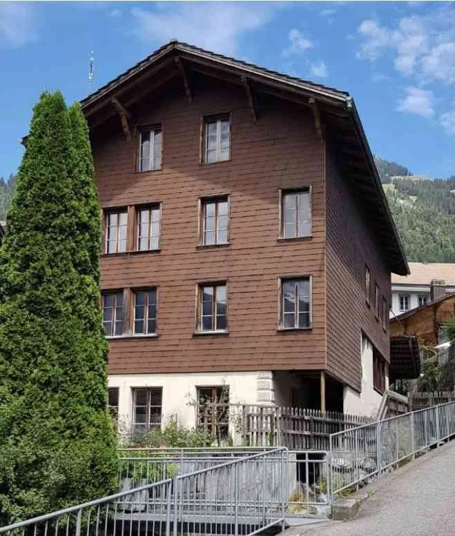 Gewerbegebäude in Erlenbach im Simmental