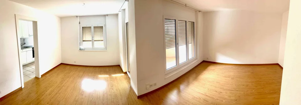 Attraktive, helle 3.5 Zi Whg
