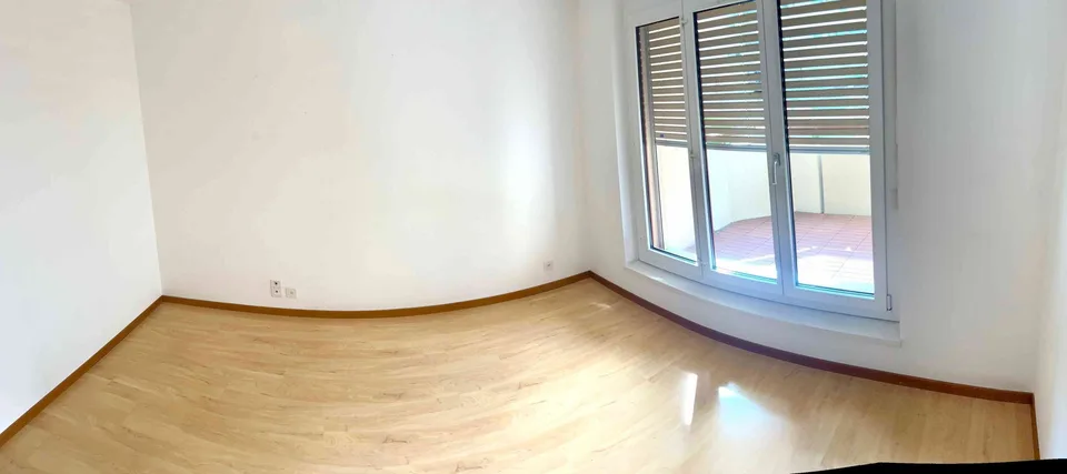 Attraktive, helle 3.5 Zi Whg