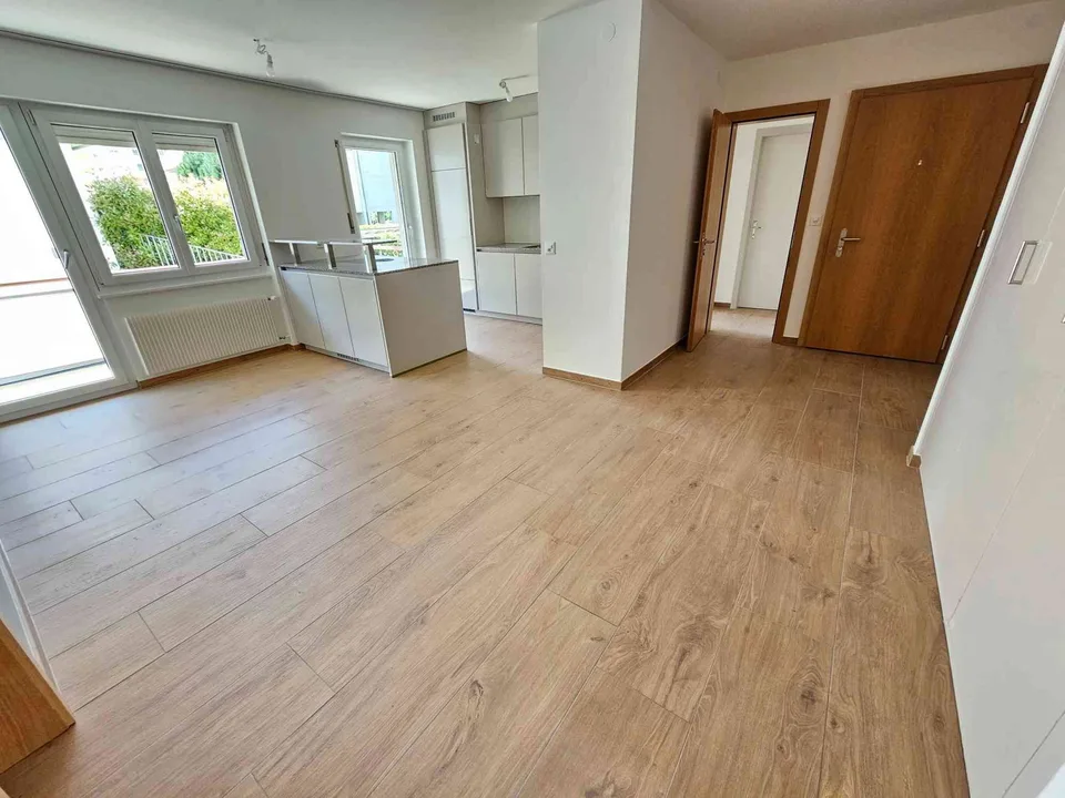 4.5 Zimmer-Wohnung im 1. Stock