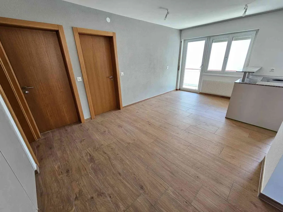 4.5 Zimmer-Wohnung im 1. Stock