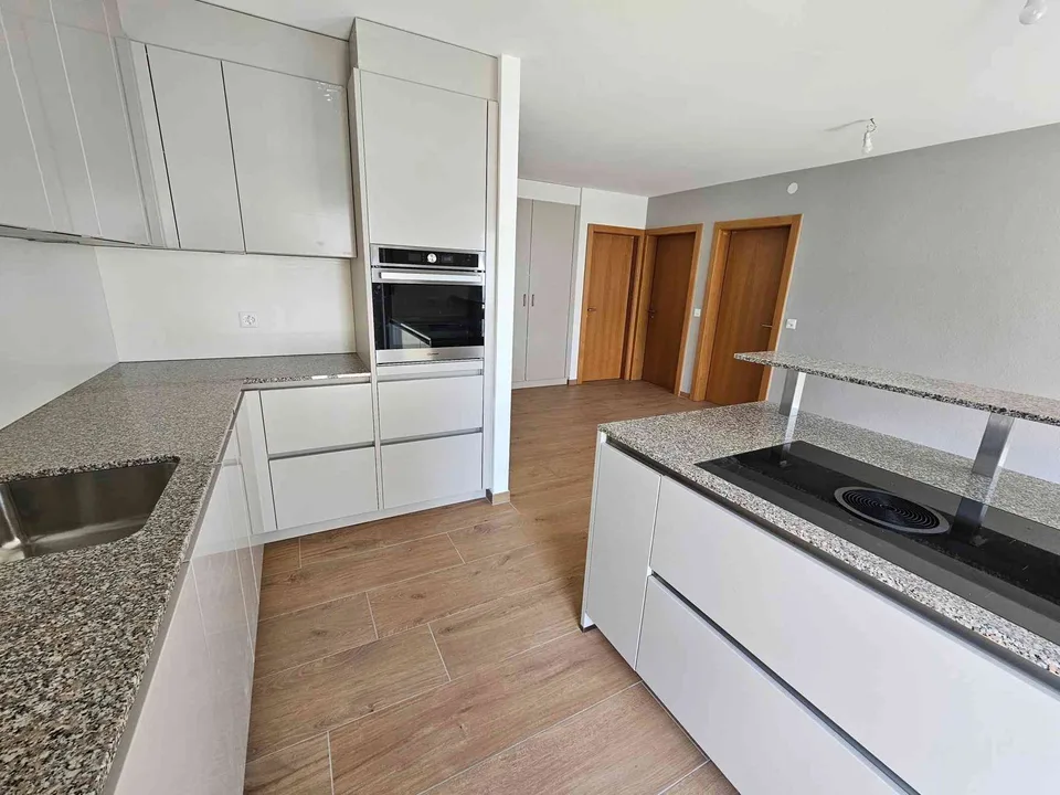 4.5 Zimmer-Wohnung im 1. Stock