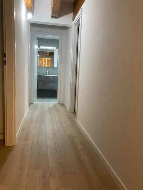 Attique rénové 4,5 pièce + Mezzanine