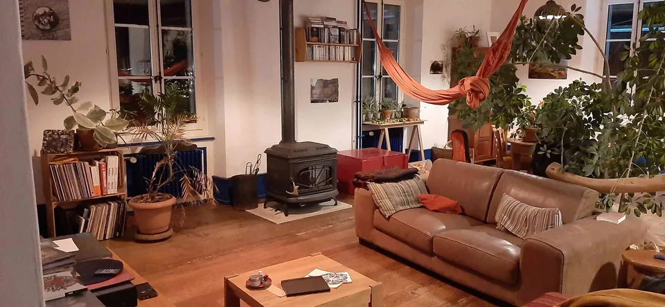 Sous-location 1 an Superbe appartement plein de cachet
