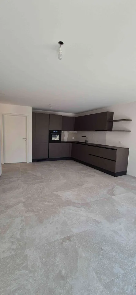 Superbe appartement neuf avec jardin - proche du CHUV