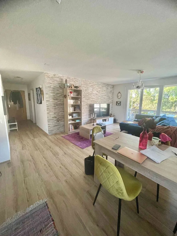 Helle 2.5-Zimmer-Wohnung in Cottens ist ab sofort zu vermieten!!!