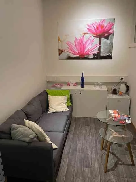 CABINET THERAPEUTIQUE calme en plein centre de Lausanne