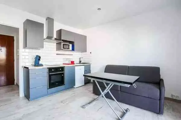 Location studio meublé dans une belle résidence