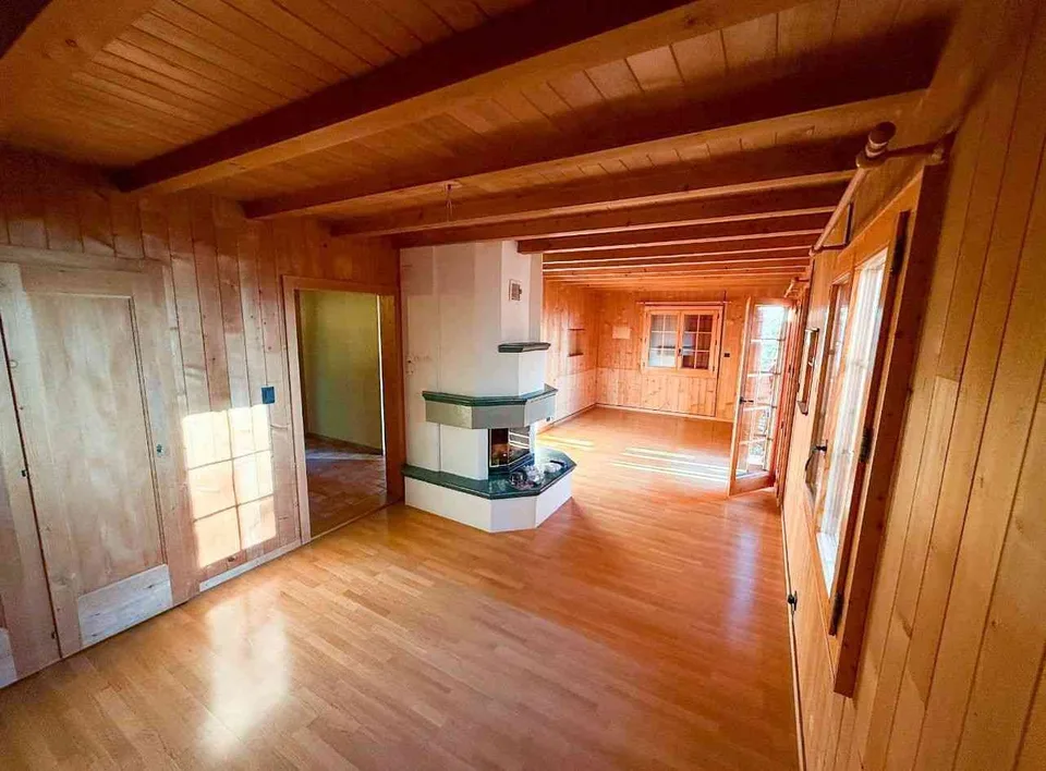 Charming Chalet in Caux – Nature, Views & Easy Access to Montreux