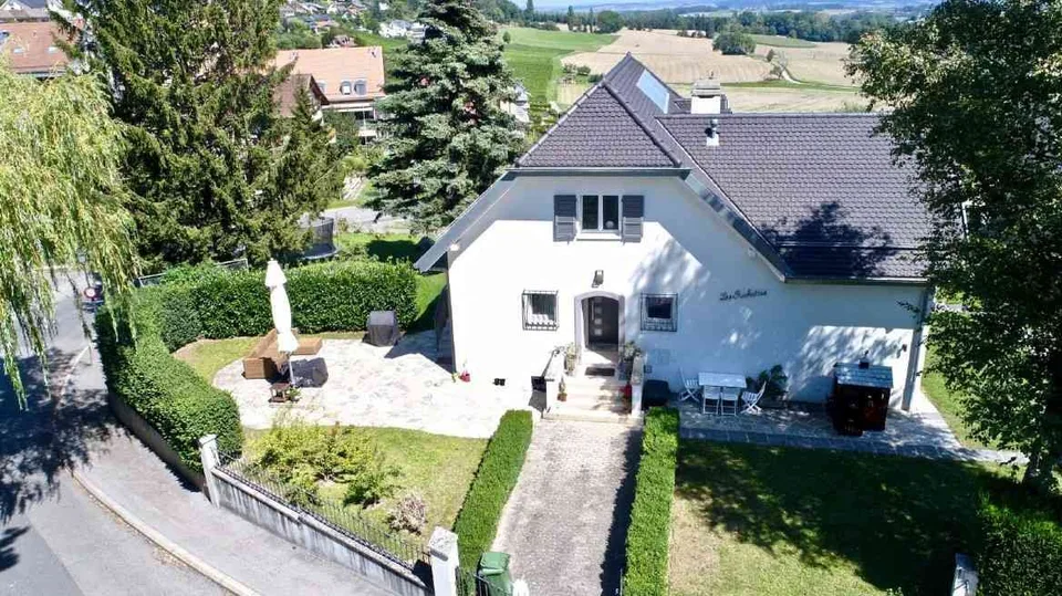 Villa mitoyenne de 5.5 pièces