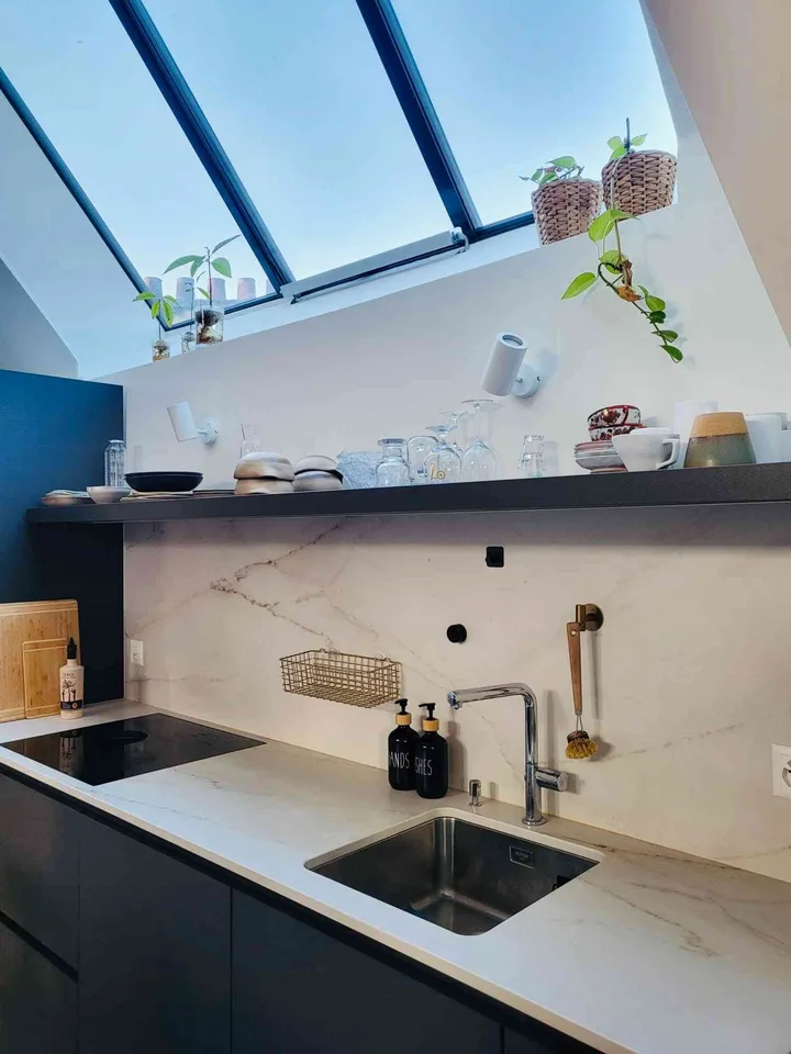 ?? Beautiful Furnished Penthouse Apartment for Rent – Central Lausanne