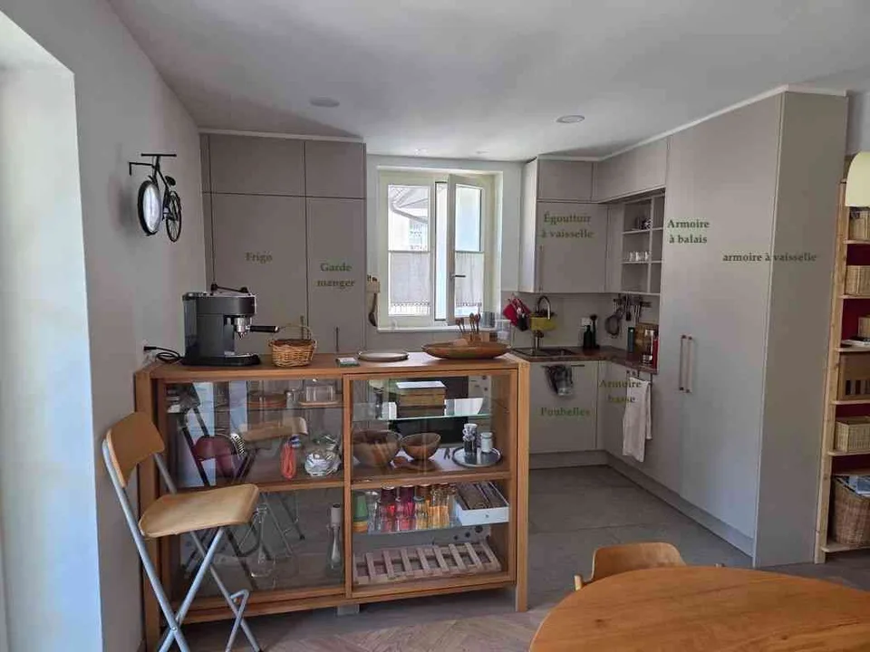 location temporaire meublé de charme / charming flat, fixed term