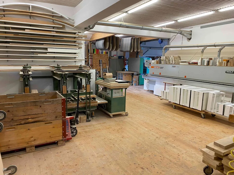 Atelier de menuiserie-ébénisterie
