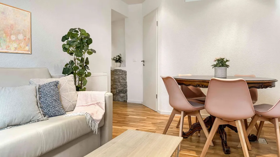 Bureau / atelier meublé temporaire – centre de Montreux (6 mois)