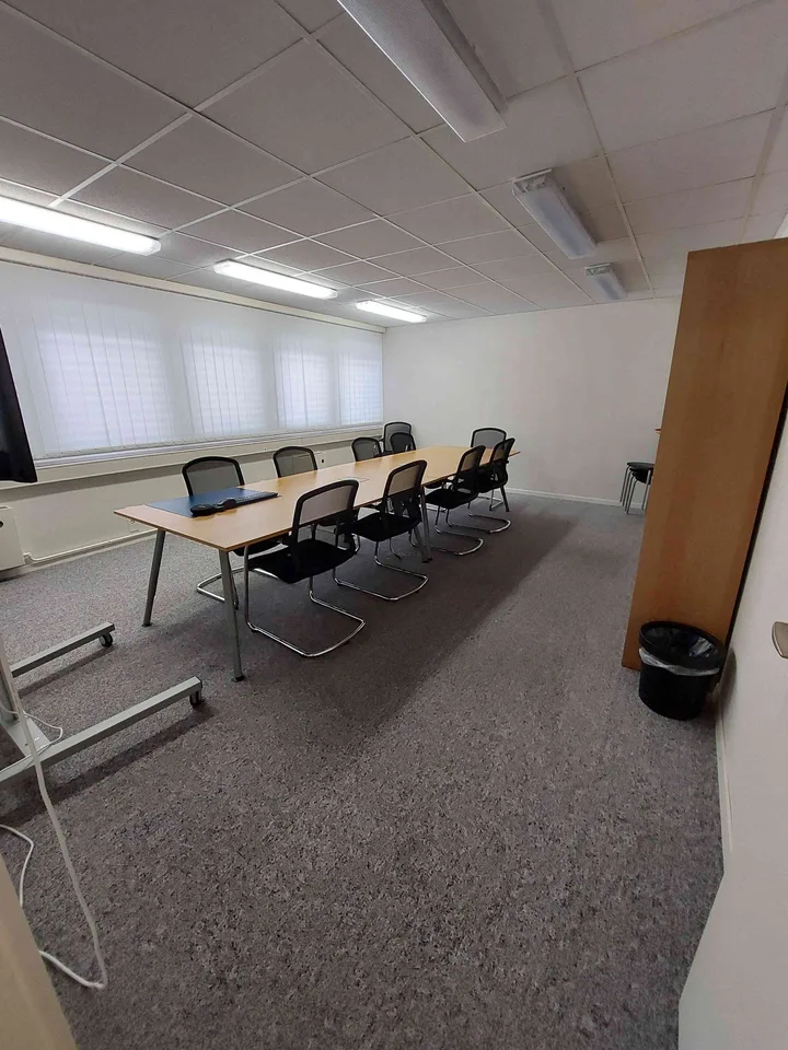 Bureau à louer - libre de suite