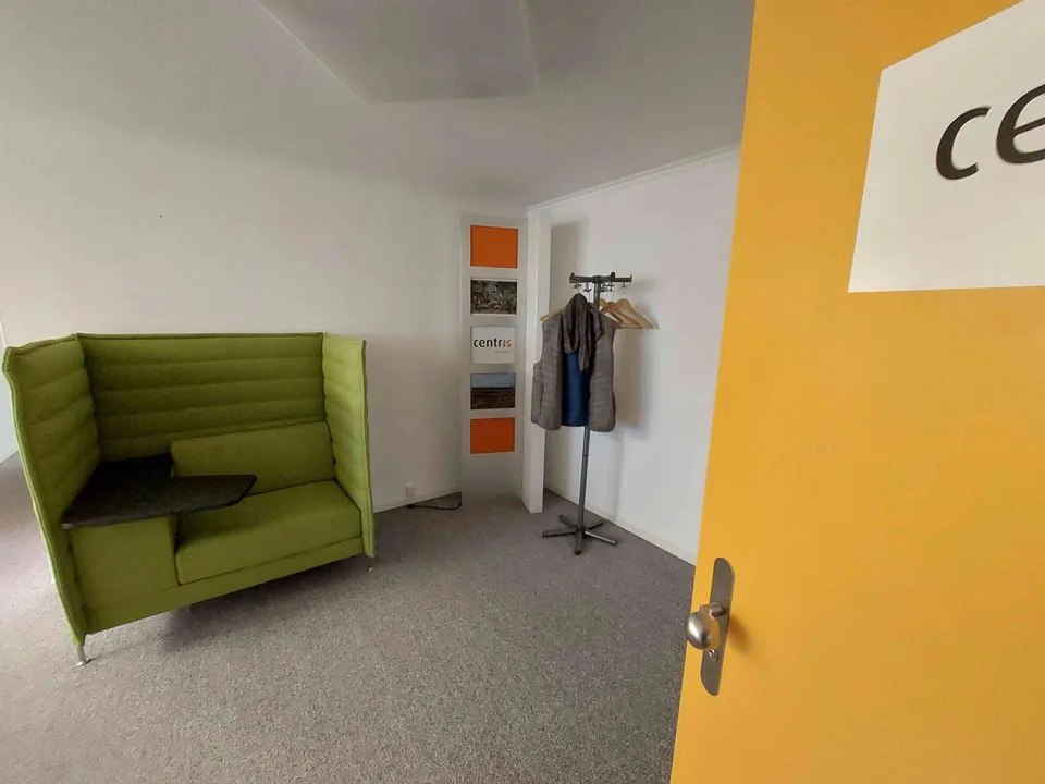 Bureau à louer - libre de suite