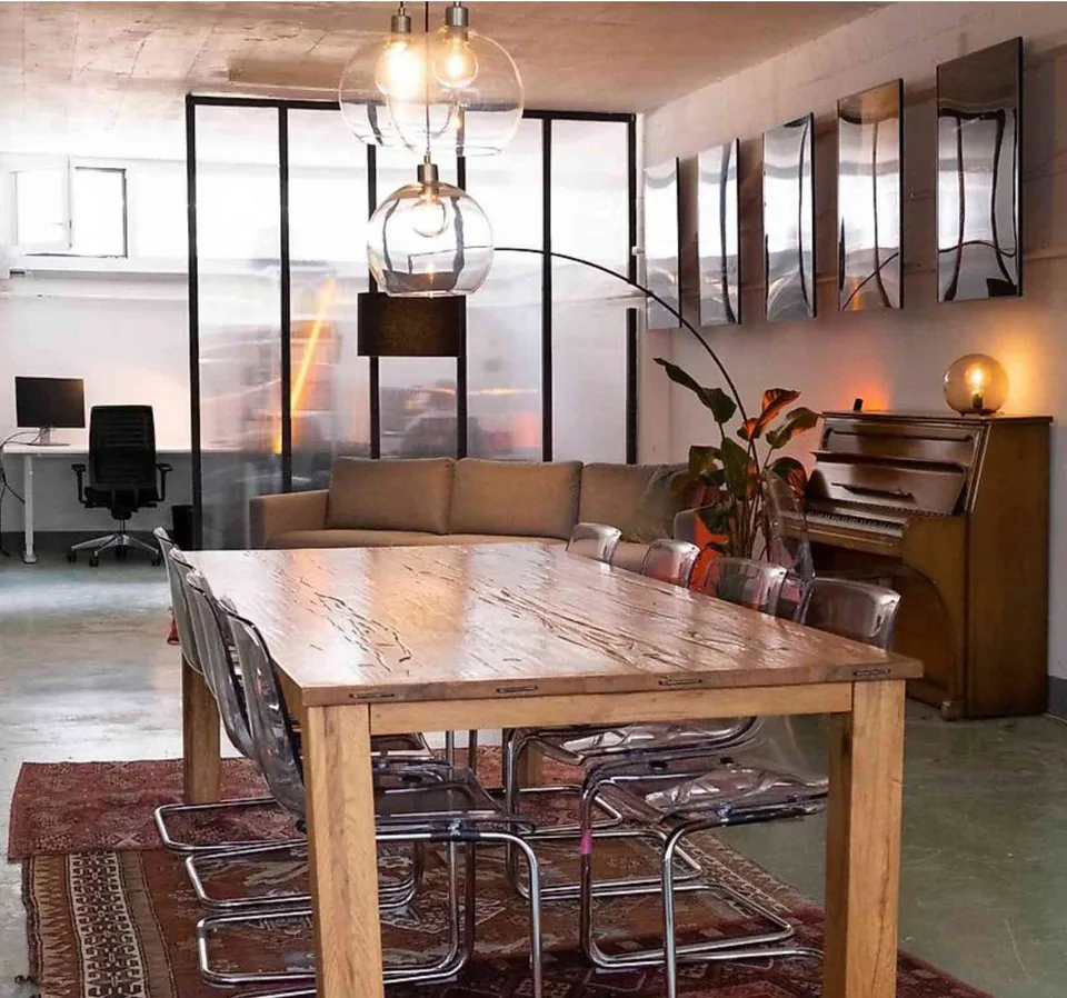 Grand espace polyvalent idéal pour atelier, dépôt, ..