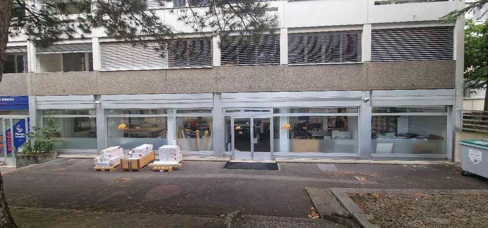 Reprise de bail / Local commercial 250 m² à Renens