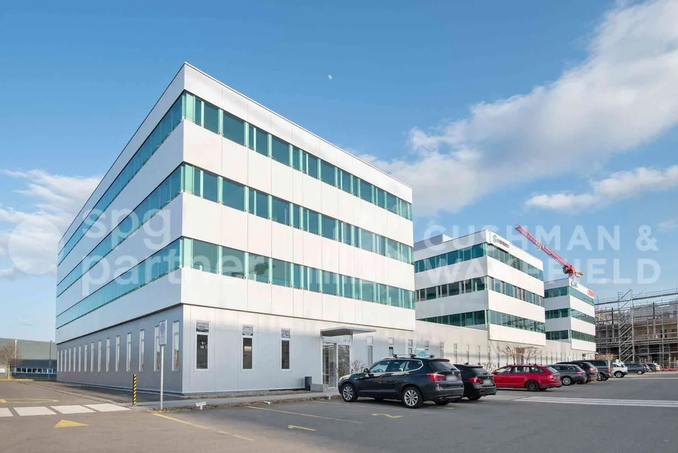 Surface de bureau de 2’000 m², répartis dans 3 bâtiments, divisibles