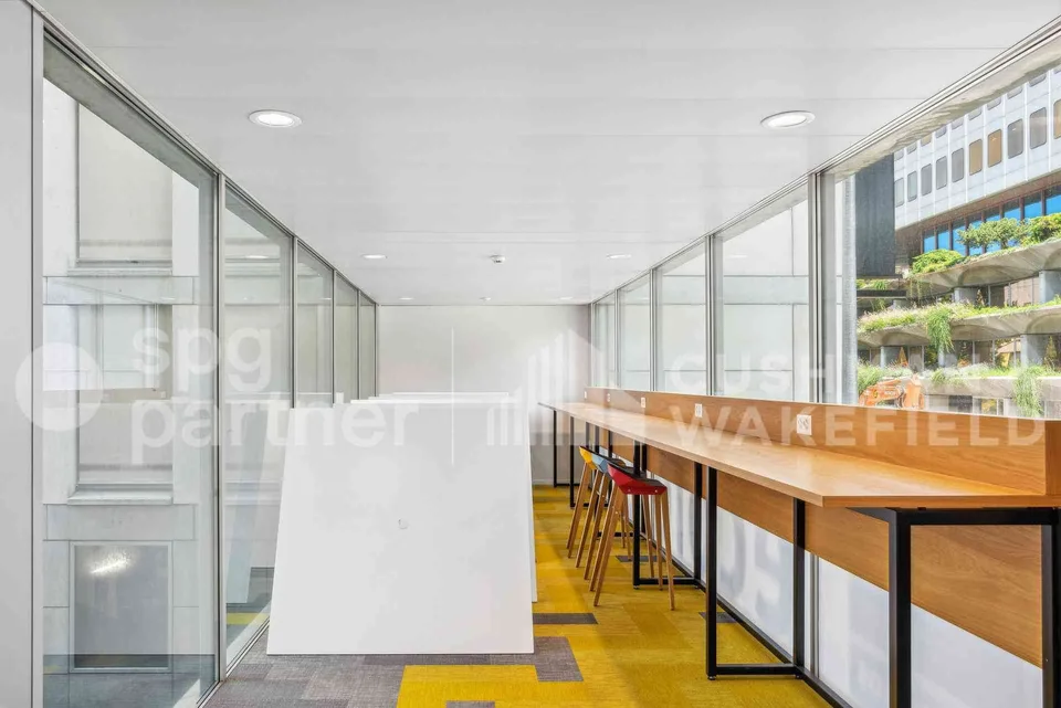 Surface administrative lumineuse, moderne et fonctionnelle de 773 m²
