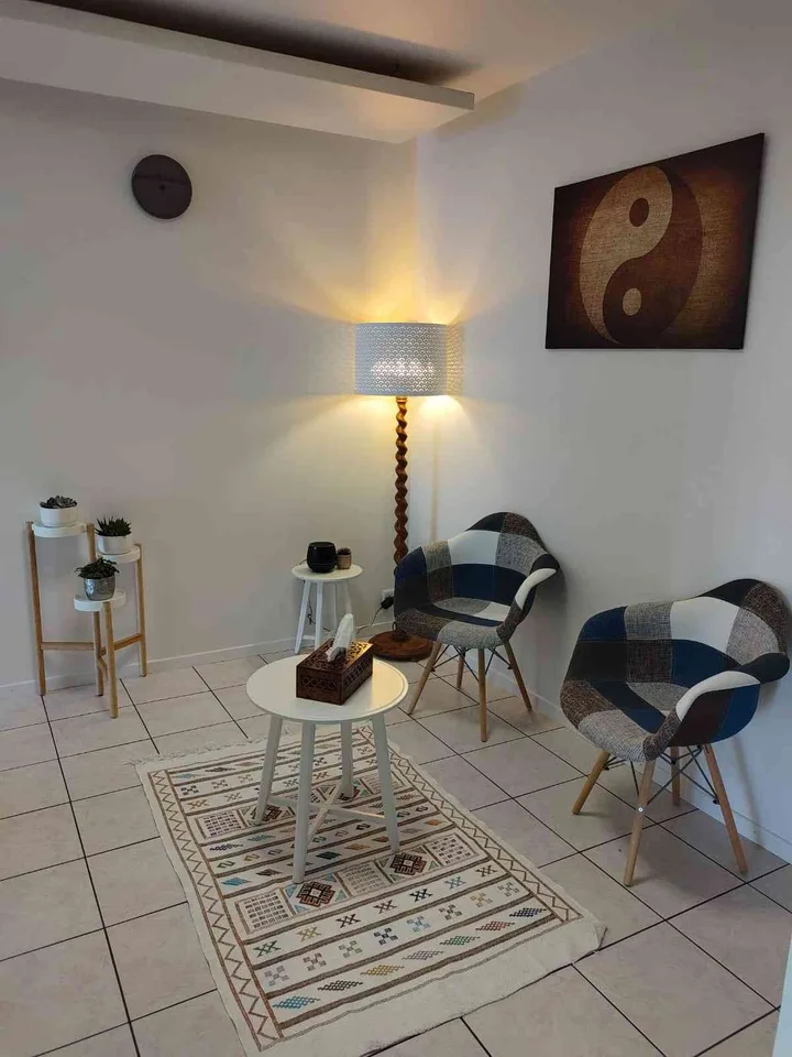 Salle de Thérapie à louer à Crans (VD)- Disponible de suite!