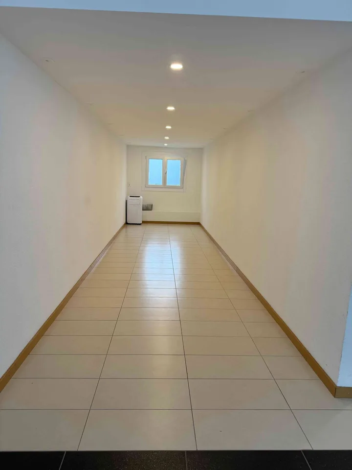 LOCAL / BUREAU DE 95M² À LOUER AU BOUVERET !