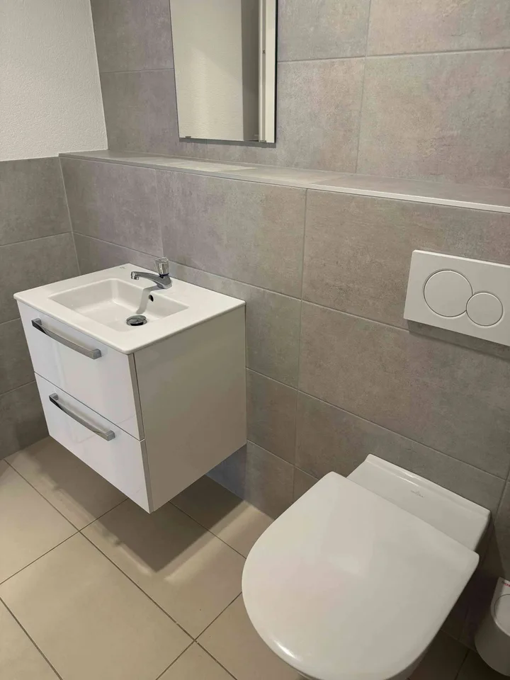 LOCAL / BUREAU DE 95M² À LOUER AU BOUVERET ! – foto 9 di 10