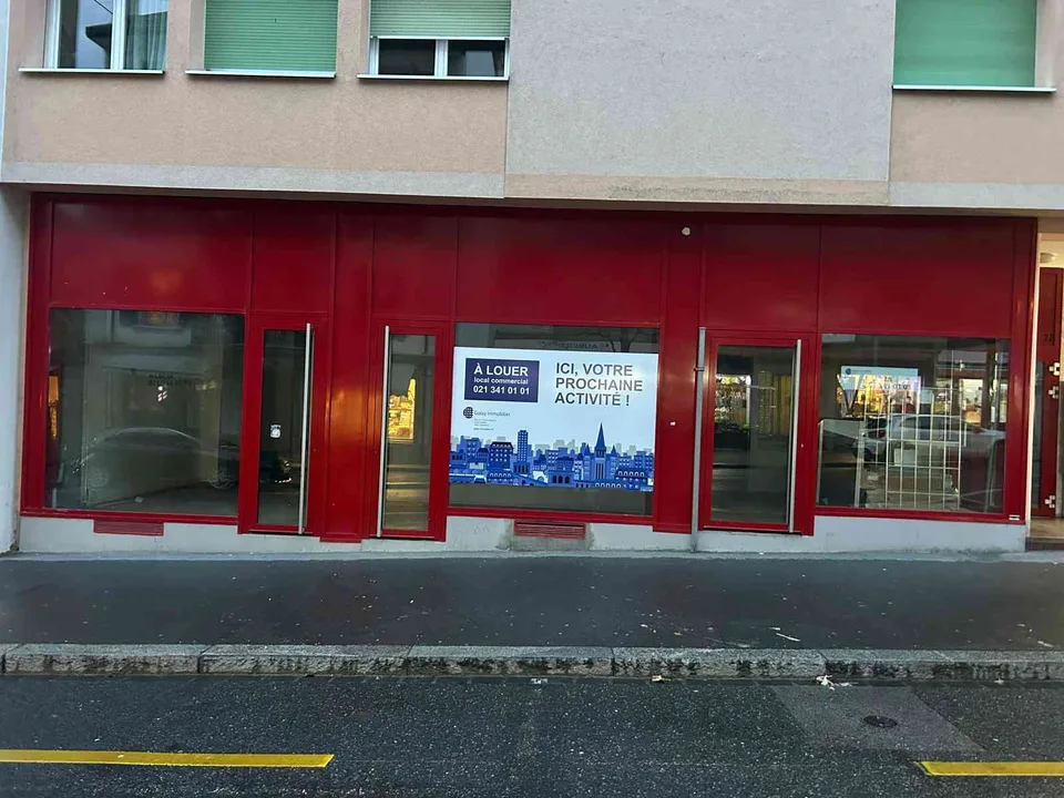 Opportunité de reprise – Surface commerciale à louer à Pontaise !