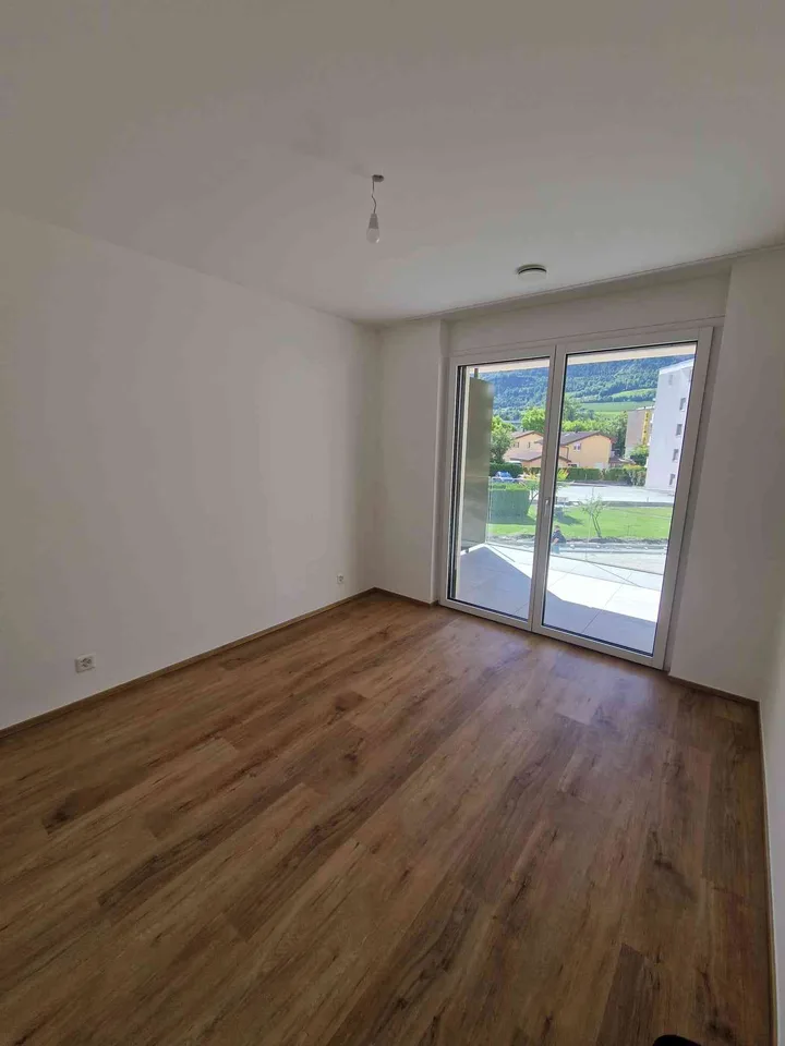 Appartement de 2.5 pièces au 1er étage d'une construction neuve