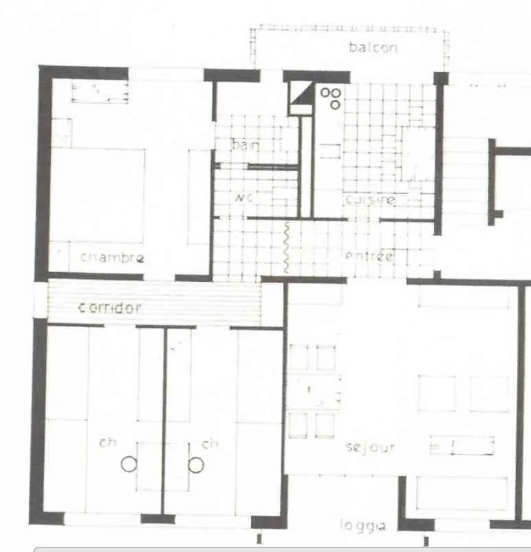 bel appartement 4.5 pcs avec 2 balcons, garage, calme et ensoleillé