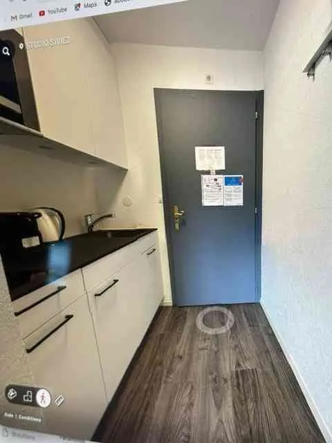Studio meublé à louer à l’année