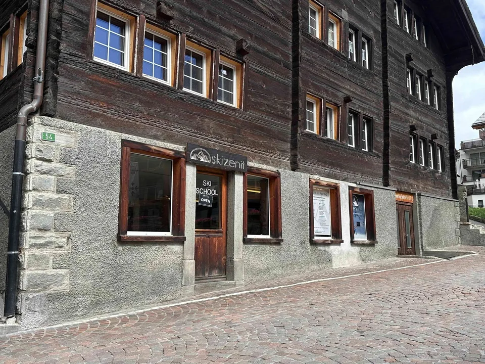 Charming 2-room office space in the heart of Saas-Fee