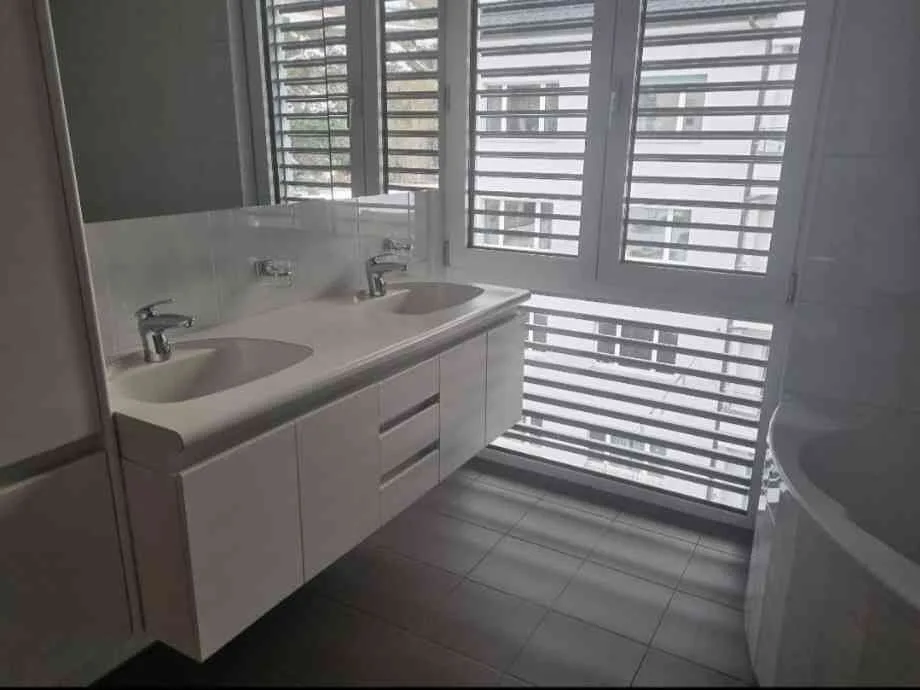 Zimmer inkl. eigenem Badezimmer zu vermieten