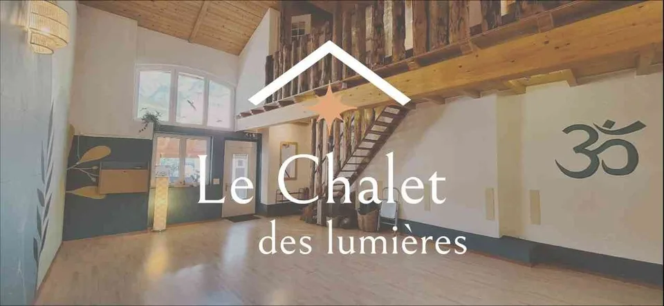 Studio de yoga chaleureux