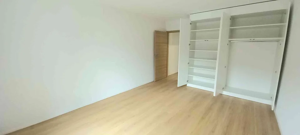 Monthey : spacieux 4,5 pces de 132 m2 (brut) + terrasse 31 m2