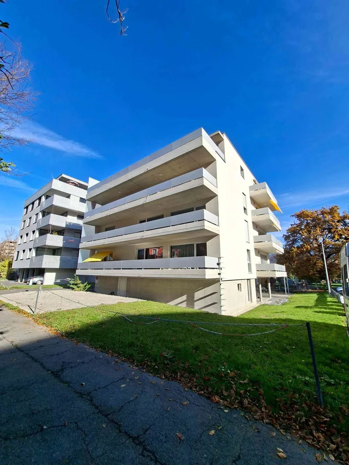 Monthey : spacieux 4,5 pces de 132 m2 (brut) + terrasse 31 m2