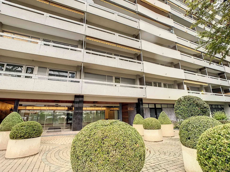 Luxury Furnished Apartment 4,5p / 145m2 Florissant, Geneva
