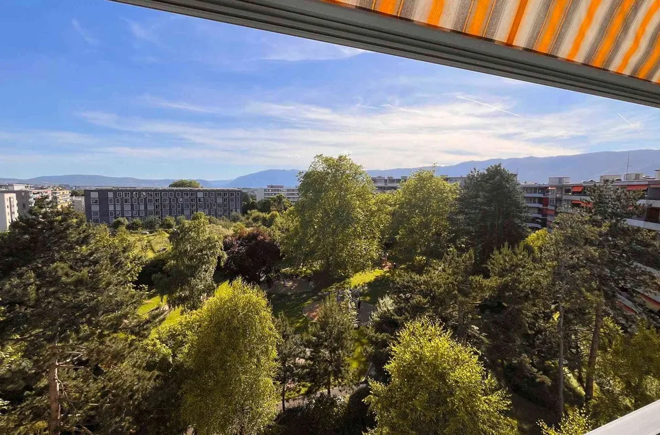 Chambre meublée à louer dans appartement de 95 m2