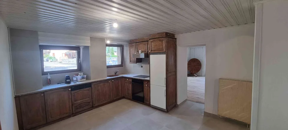 Appartement renové avec cachet 4.5pc 120 m2 avec place de parc muraz