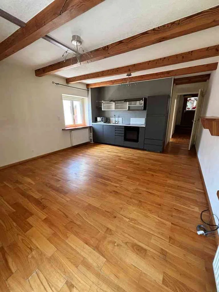 APPARTEMENT 2.5p
