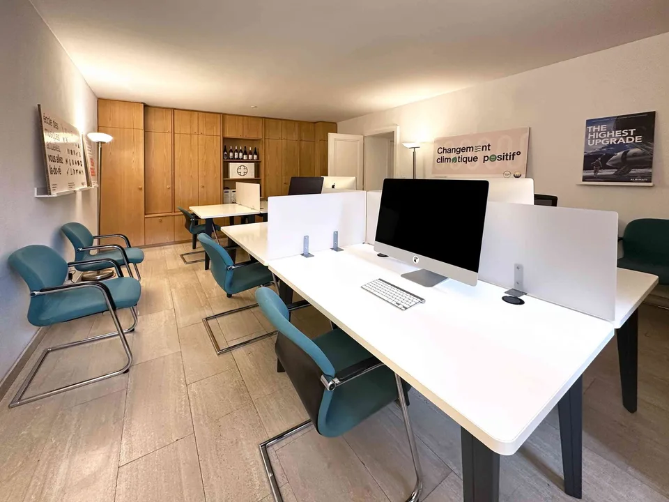 Collocation Bureau 196m2 quartier Eglise Russe